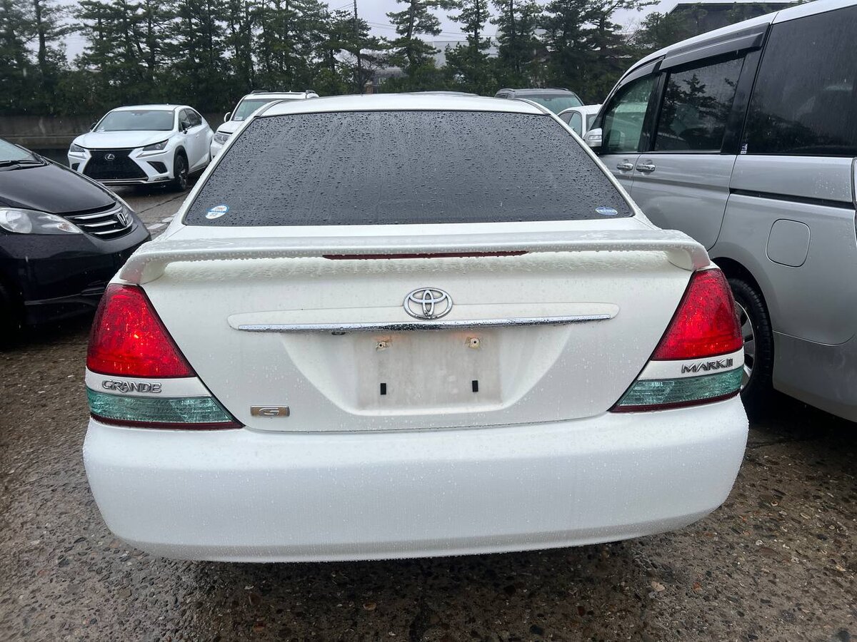   Toyota Mark 2 4   78 000    480 000        