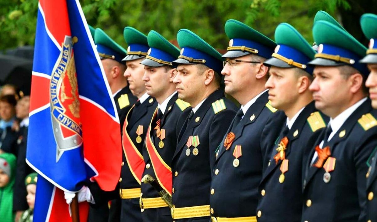      Почему у пограничников сутки начинаются с 20.00?