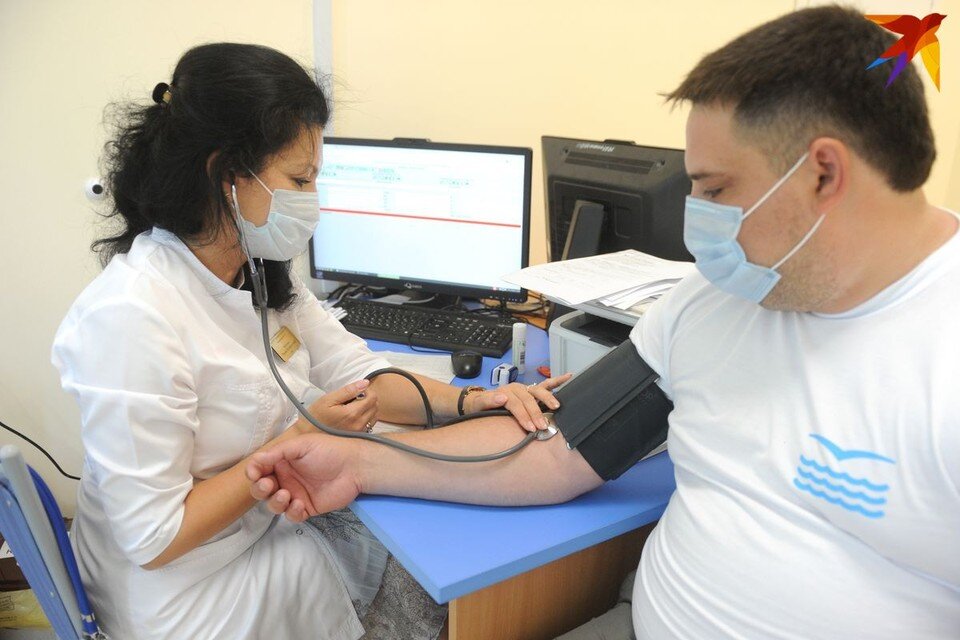     Стабильно повышенное давление даже при хорошем самочувствии - это повод начать лечиться. Юлия ПЫХАЛОВА