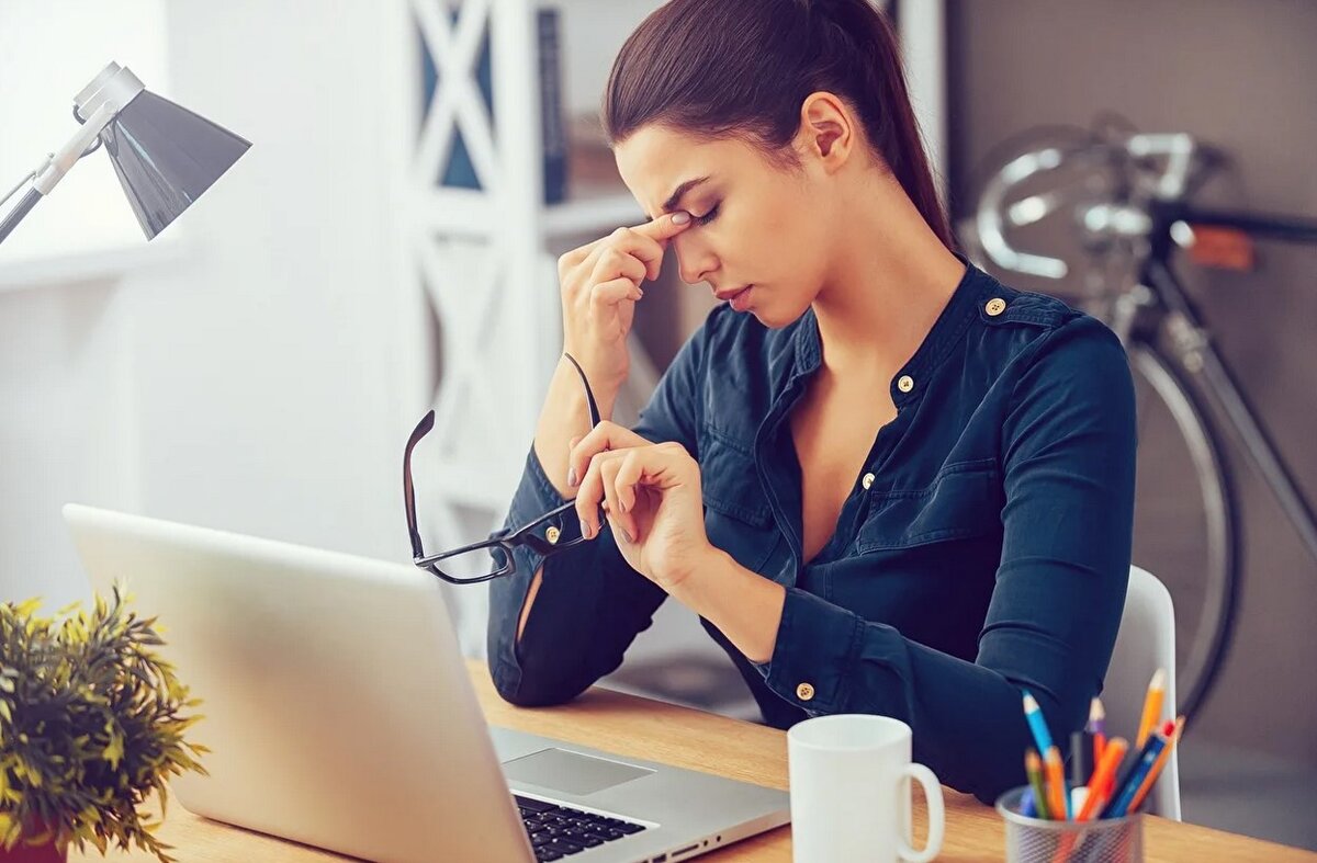 Кому сосредоточение на карьере помогает справиться с разрывом отношений