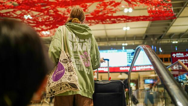 Молодые и в основном высококвалифицированные: большинство немцев стремятся за границу по профессиональным причинам © imago images