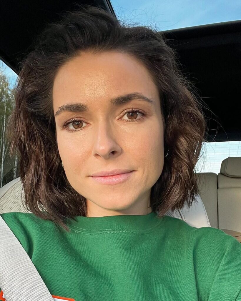    : Ирена Понарошку / @irenaponaroshku Лариса Максимычева