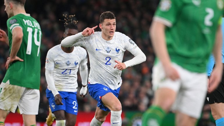    Бенжамен Павар радуется голу в ворота Ирландии. AFP