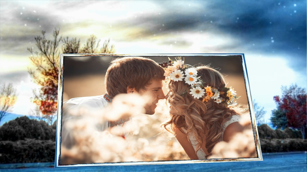 Сделано в фоторедакторе.