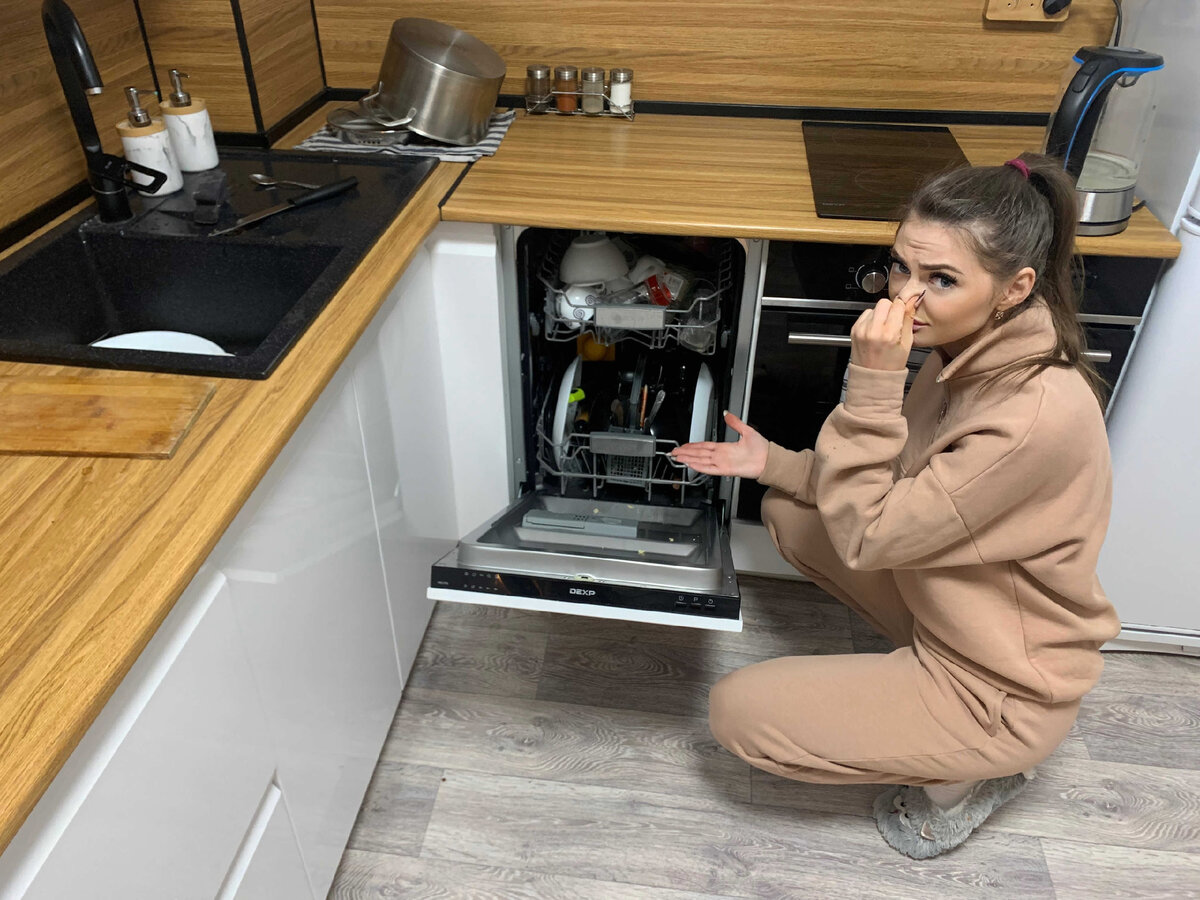 Почему не стоит включать посудомоечную машину на коротких режимах ...