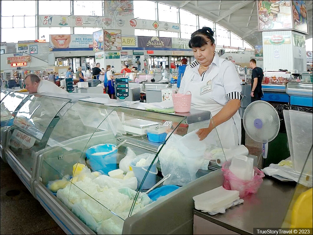 Беларусь - Зашли на рынок за домашними продуктами. Вышли с полными ...