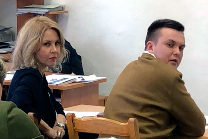 Депутаты Сортавальского горсовета М. Гоголева и Р. Изюмов. 2021 год. 