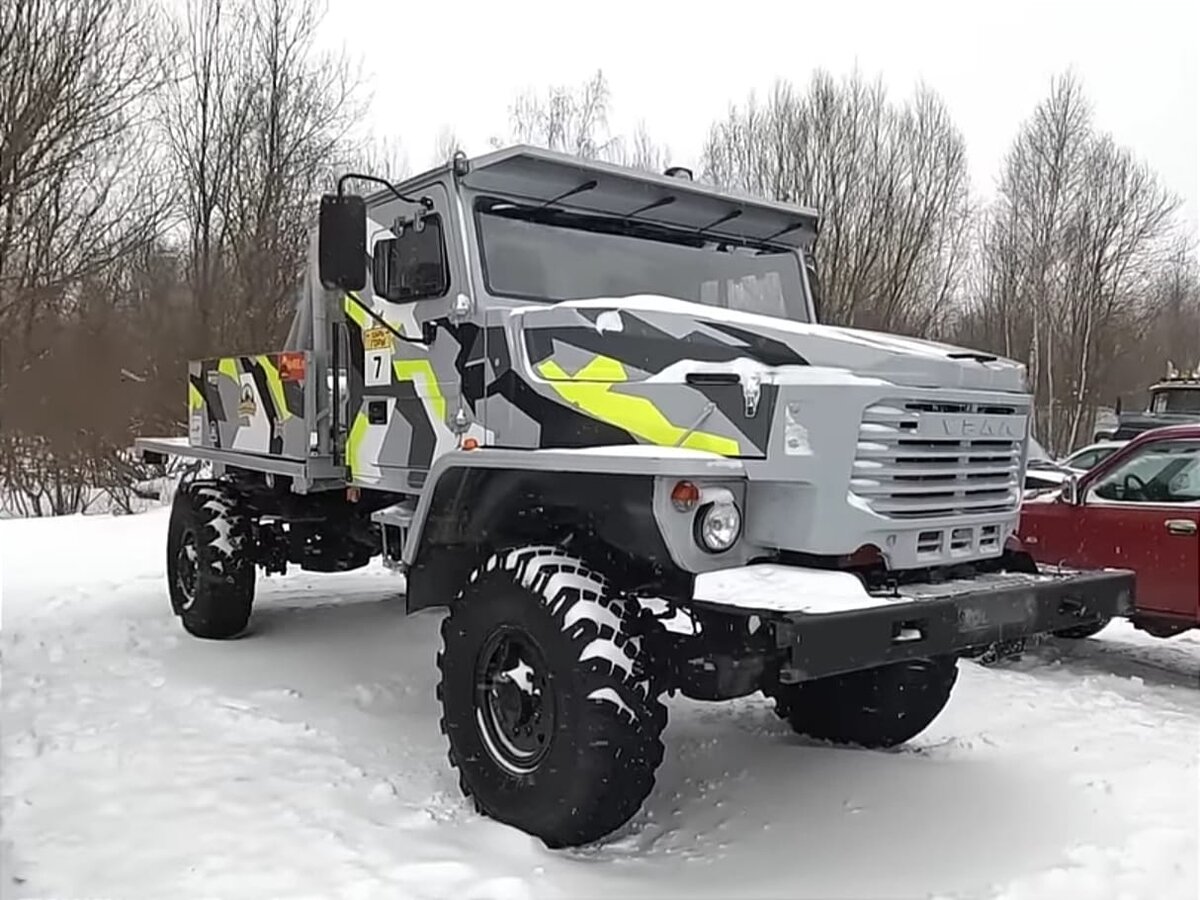 Урал 43206