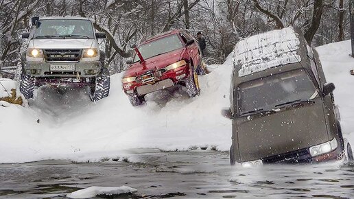 Дедушка на Toyota Land Cruiser поспорил с Subaru и Уаз Патриот на бездорожье ES off road games 2