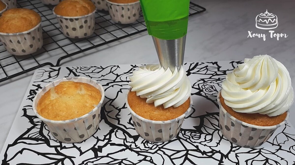 Стойкий сметанный крем с желатином, который можно использовать для ...