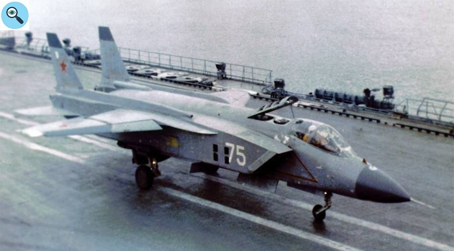ЯК-141 на палубе Авианесущего крейсера 