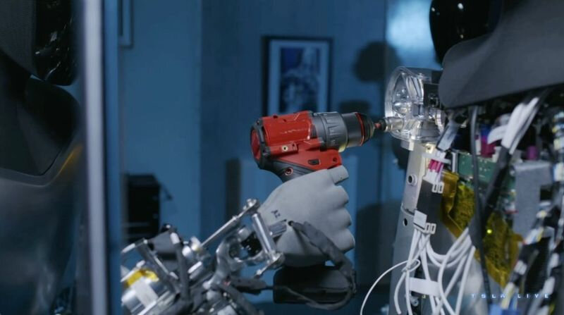    Источник изображения: Youtube, Tesla