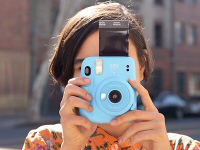    Представлена камера Fujifilm Instax Mini 12: новый дизайн и возможности съёмки
