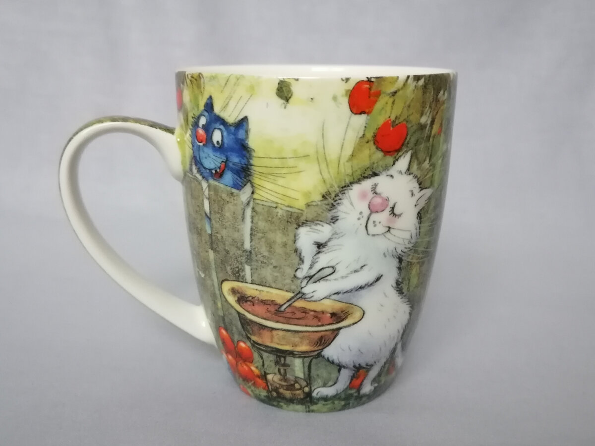 Кошка чашка лапоть. Кошка чашка муха и лапоть. Лапти акварель. Кошка чашка лапоть. Cats бутусов.