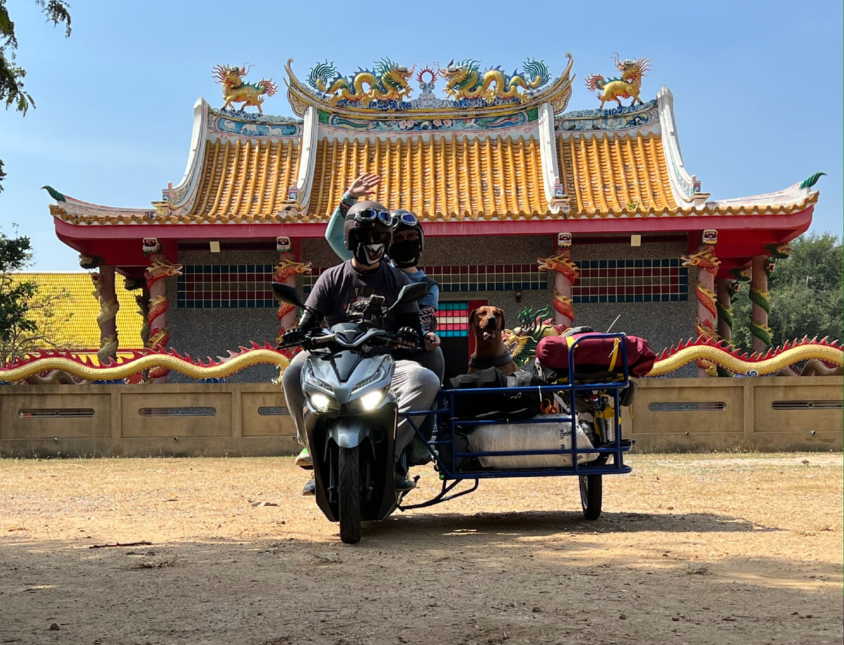 В Таиланде мы провели 3 месяца, намотали более 4 тыс км на скутере с прицепом. Хочется подытожить. Мы тут не первый раз много колесили и до этого без собаки, на скутере и на своих двоих.-15