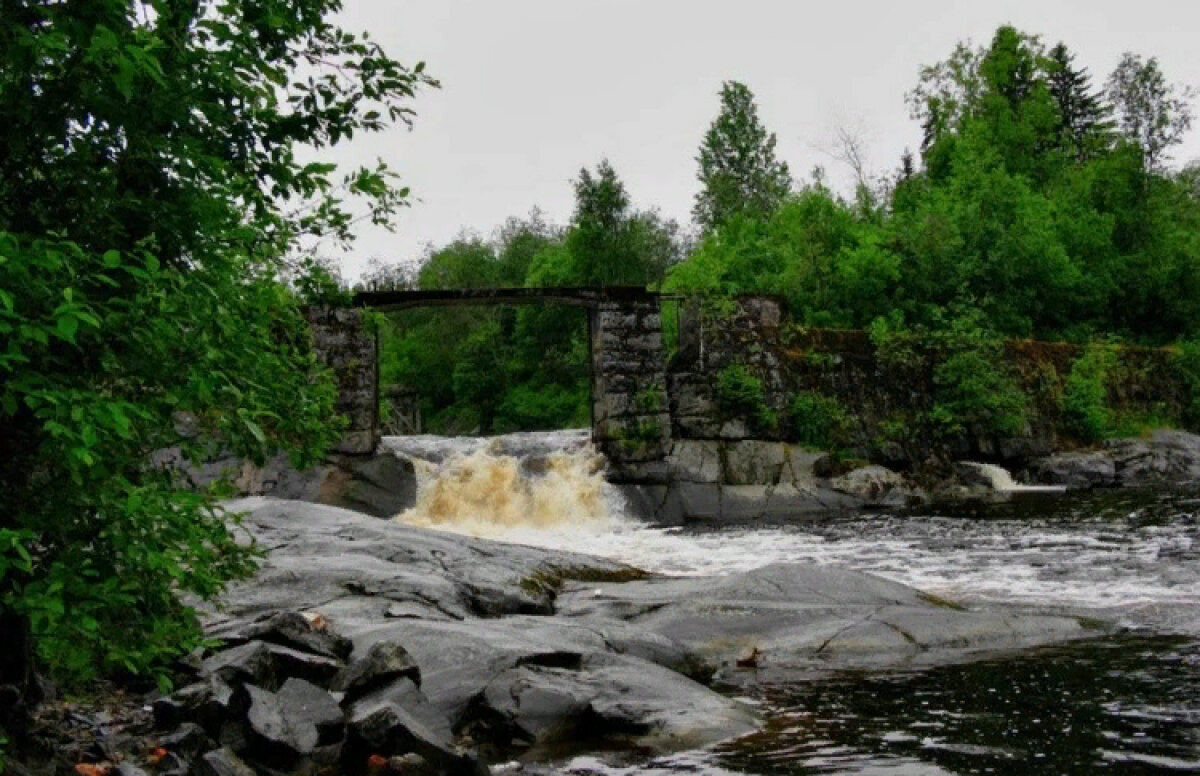 Водопад Мюллюкюля Карелия