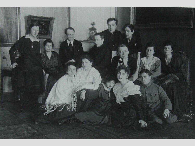 Студия Завадского