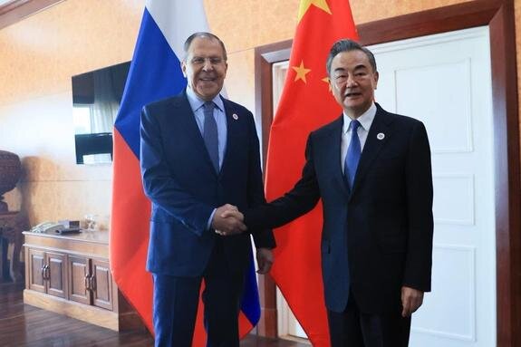    Сергей Лавров и Ван И / MFA Russia / globallookpress.com
