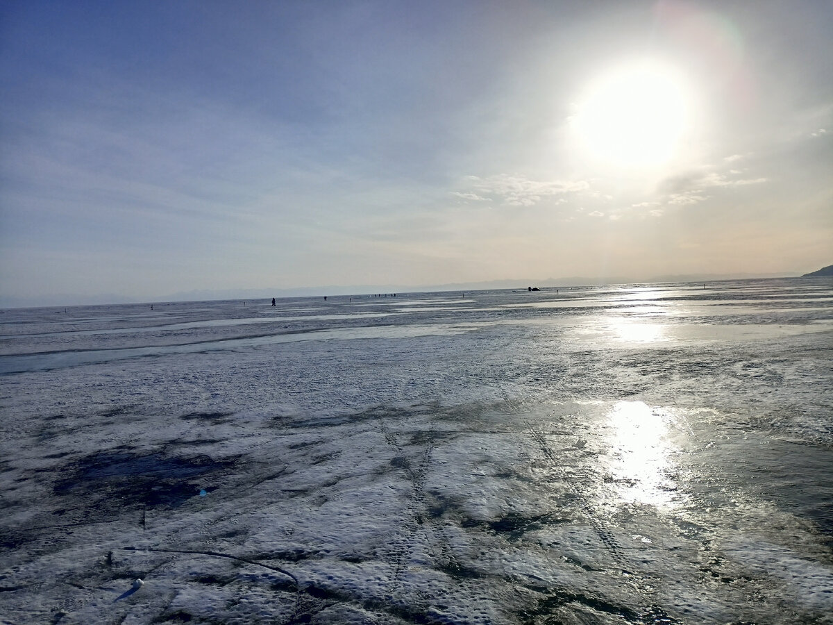 О. Байкал, весна 2023 Листвянка