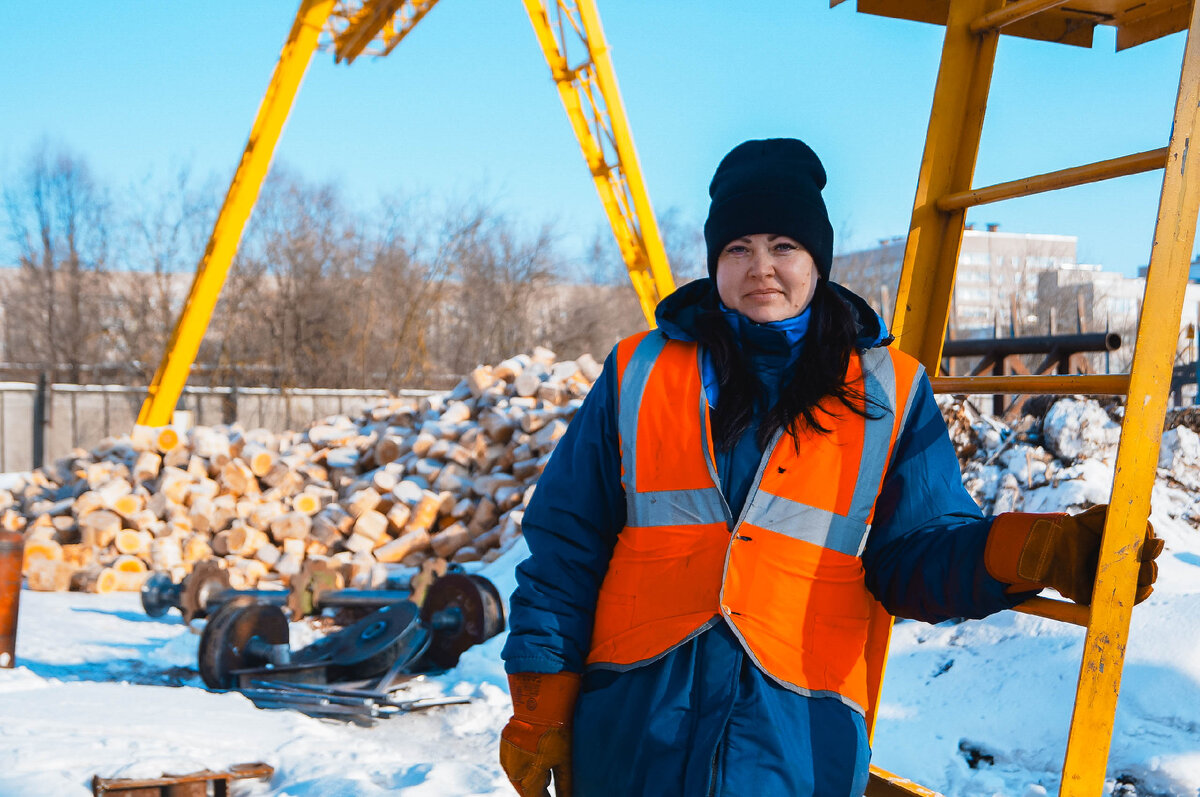 Крановщик. Стропальщик вакансии. Северсталь машинист крана. Машинист крана. Череповец краны.