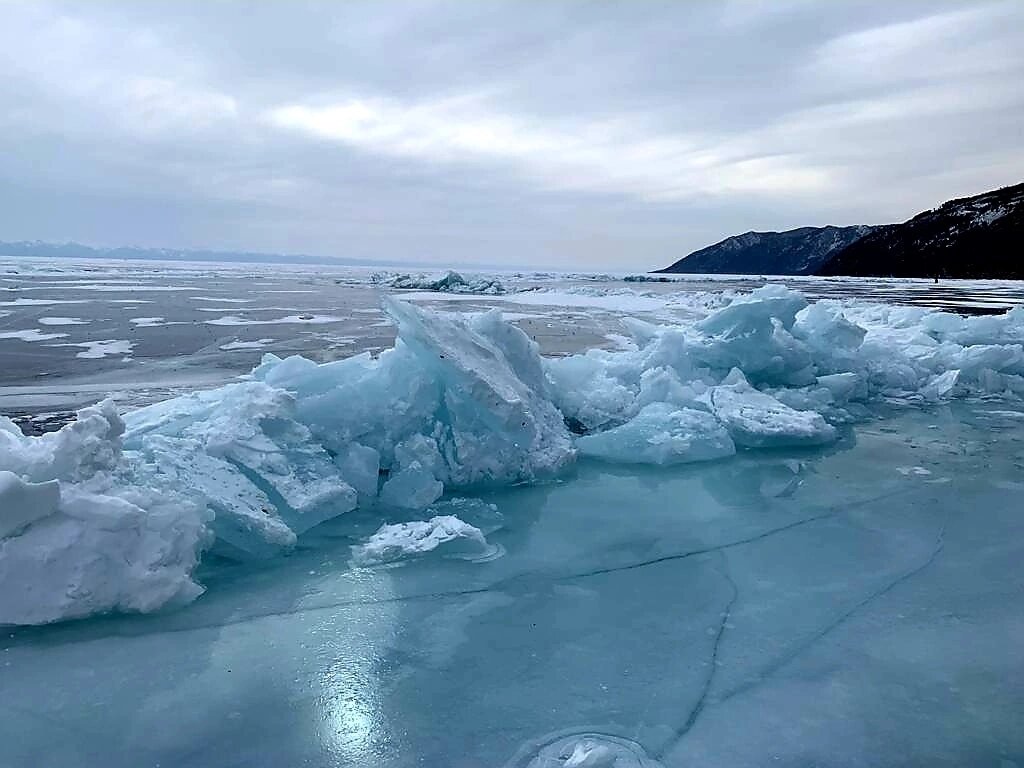 Байкальский лед