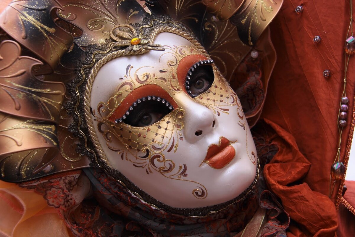 Венецианская маска dama di Venezia