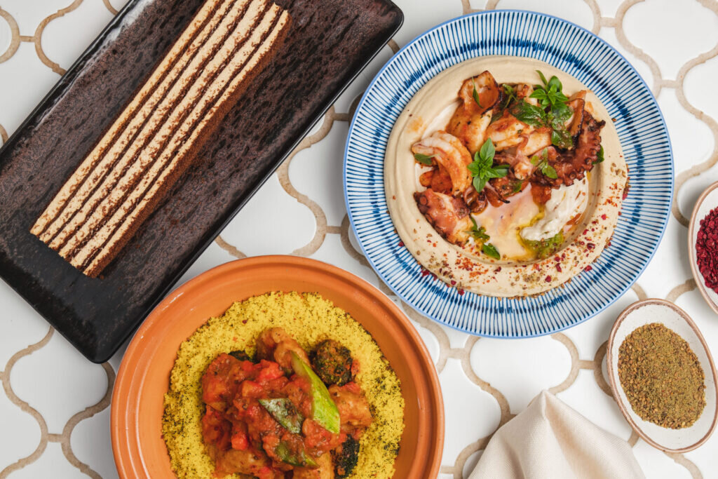 Maroon smirnov  📷
