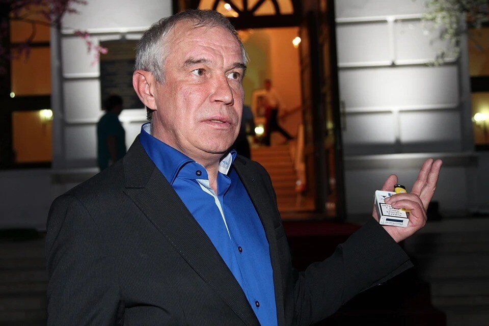     Актер Сергей Гармаш вызвал скорую помощь из-за проблем с сердцем Лариса КУДРЯВЦЕВА/ЭГ