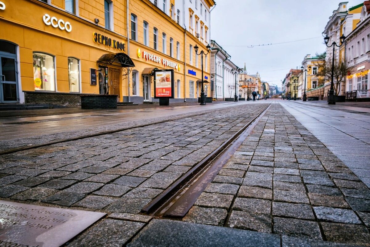 Памятник первому трамваю в Нижнем Новгороде, ул. Большая Покровская