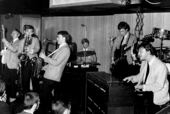 Zoot Money's Big Roll Band: Энди Саммерс, Джонни Алмонд, Ник Ньюуол, Колин Аллен, Пол Уильямс и Зут Мани