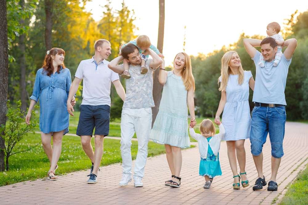 Семейное фото в парке