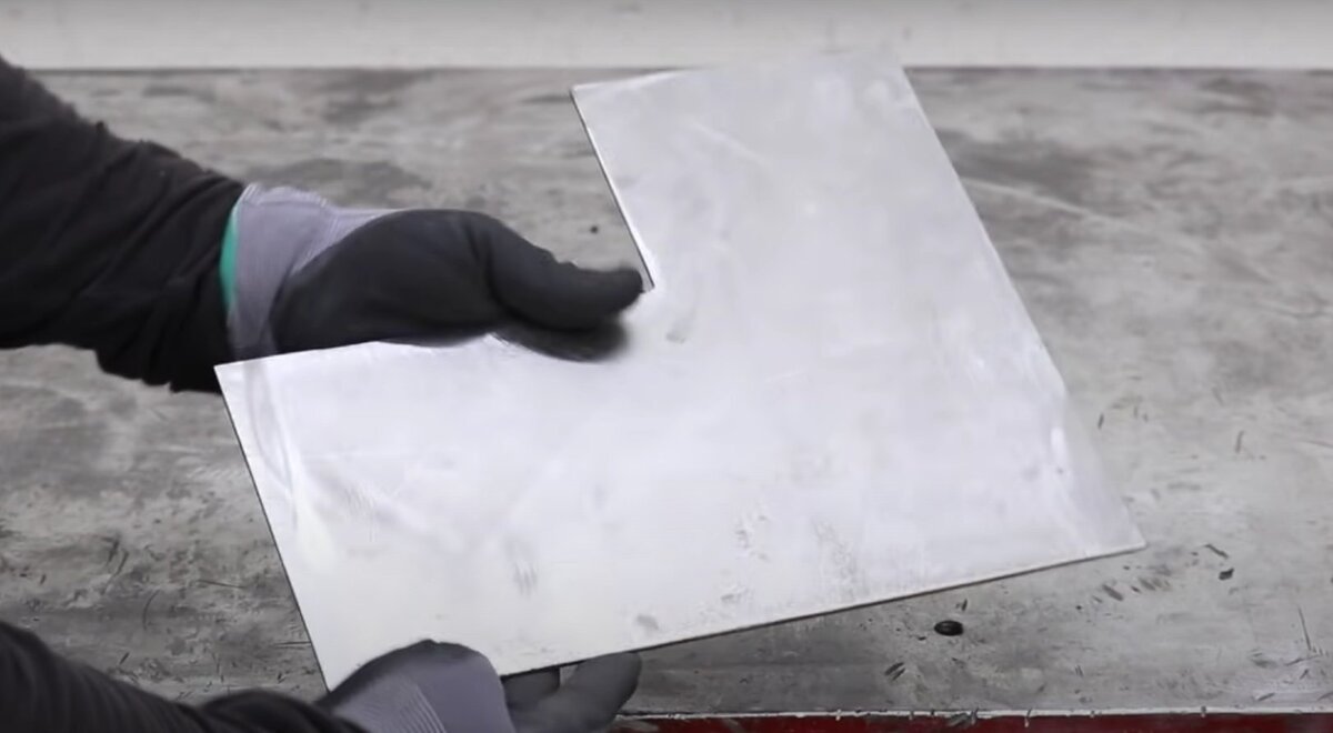      Лист металла