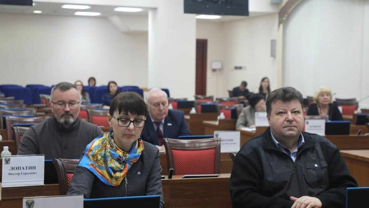    В зоне действия северного завоза находится 25 регионов страны.