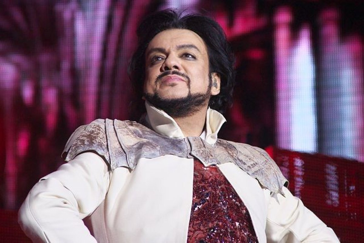   Киркоров назвал справедливым отказ суда взыскать 1 рубль за номер с крестом