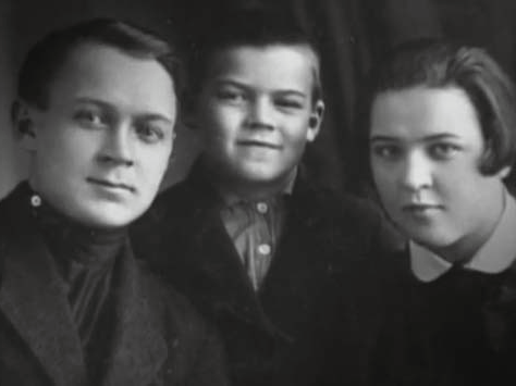 ������ �������� � ����������. ��������: kino-teatr.ru