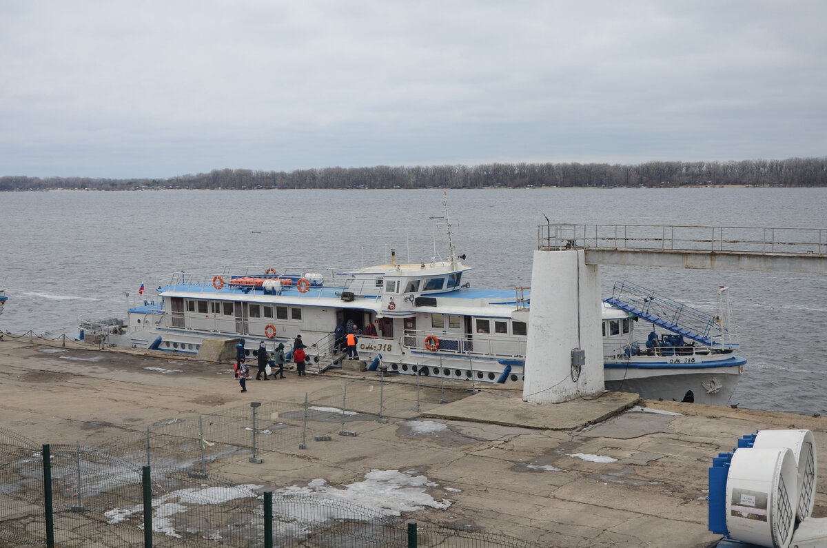 От двух причалов на реке. Речной вокзал 2023. Речной вокзал Самара. Самарского речного вокзала 2023. Речной вокзал Пермь 2023.