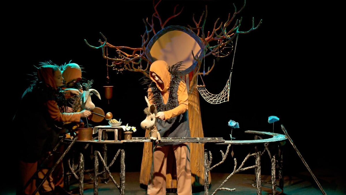    Театр актера и куклы «Петрушка» представил премьерный спектакль