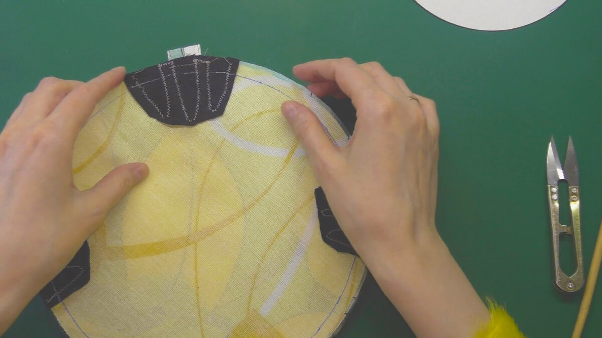 сшить прихватки. прихватка без окантовки. прихватки из лоскутков без окантовки. пошив прихваток без окантовки. прихватки без окантовки.