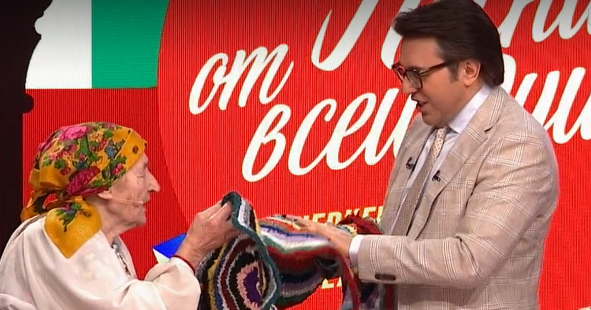 Кадр из вечернего шоу Малахова