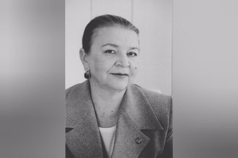    Скончалась экс-декан транспортного факультета ОГУ Елена Бондаренко Белов Михаил Александрович