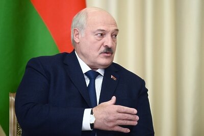    Президент Белоруссии Александр Лукашенко во время встречи с президентом РФ Владимиром Путиным ©Владимир Астапкович РИА Новости