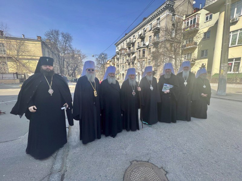    Зачем "ПЦУ" Лавра, если у раскольников нет монахов? Вслед за Киево-Печерской украинская нечисть намерена захватить и Почаевскую обитель