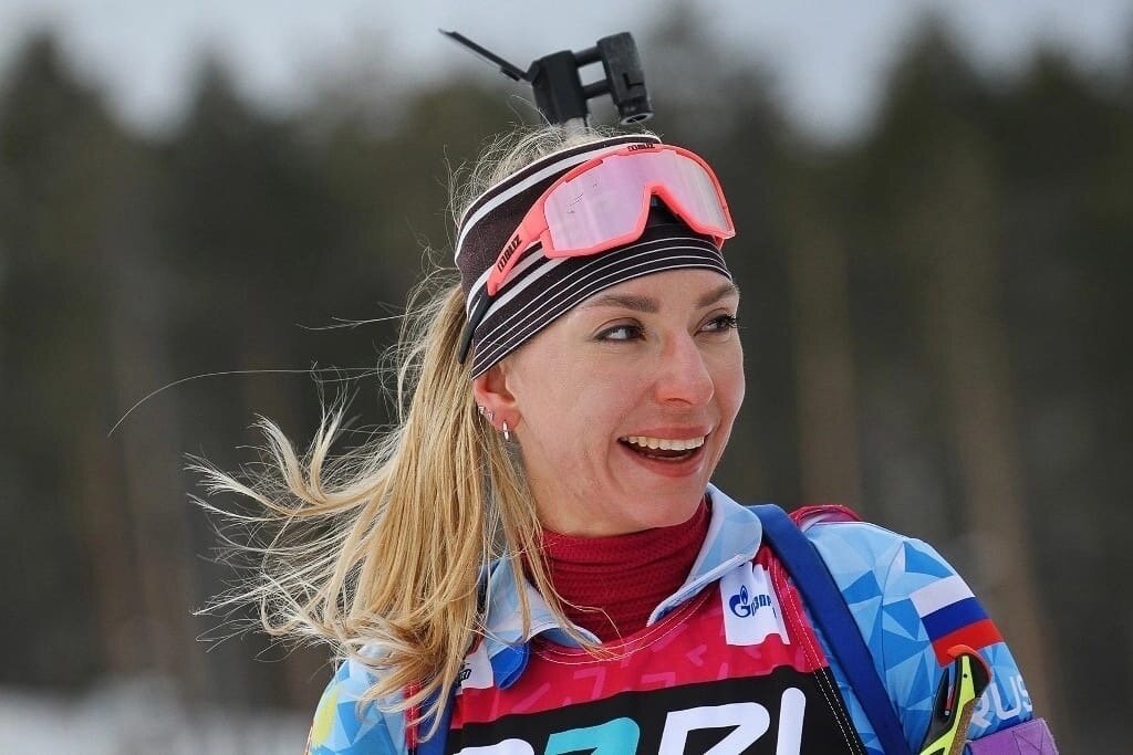 Биатлонистка машкова. Домрачева биатлонистка. Биатлонистка машкова. Биатлонистка машкова. Биатлонистка машкова.