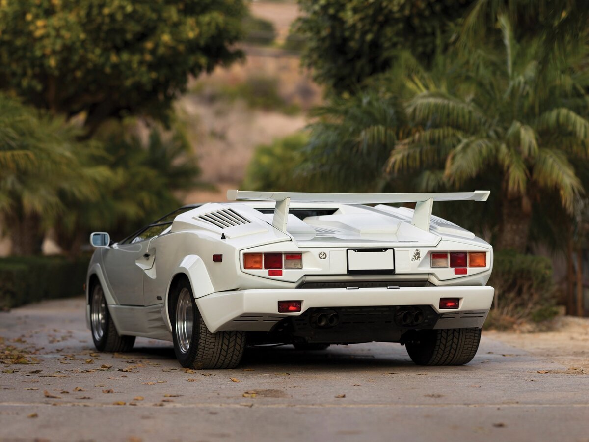 Lamborghini Countach 4k