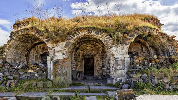    © Photo : provided by Arman Nalbandyan