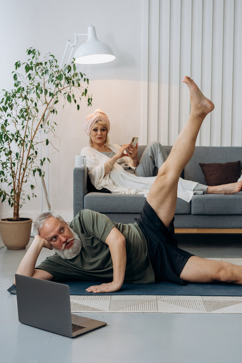 Упражнения и фитнес для пожилых людей: Почему это важно и как делать это правильно