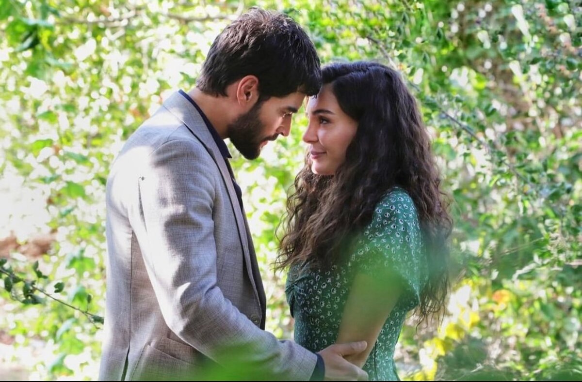 фото из группы ВКонтакте TURKSINEMA »ВЕТРЕНЫЙ»HERCAİ» 