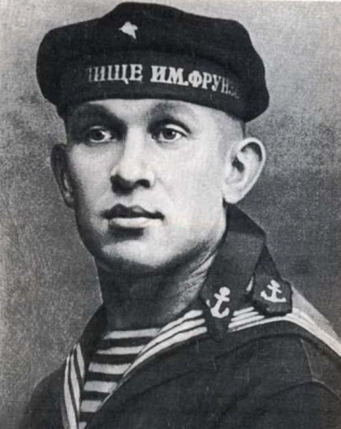 Сергей Горшков — курсант военно-морского училища/ © mmflota.ru