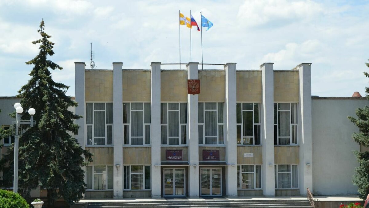     В феврале суд признал мэрию Лермонтова виновной в 12 случаях нападения безнадзорных собак на людей, сообщила NewsTracker юрист Екатерина Кузнецова.