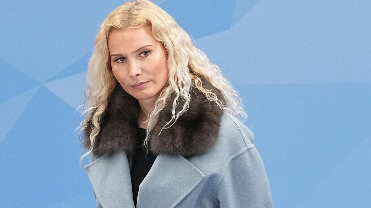    Тренер Этери Тутберидзе на соревнованиях по фигурному катанию на Кубок Первого канала.© РИА Новости / Александр Вильф